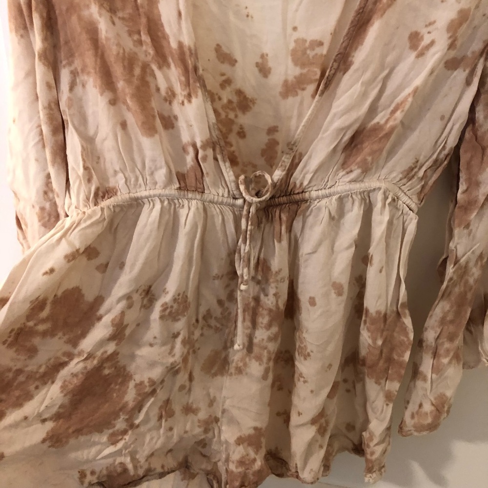 Romper - Picture 2 of 4
